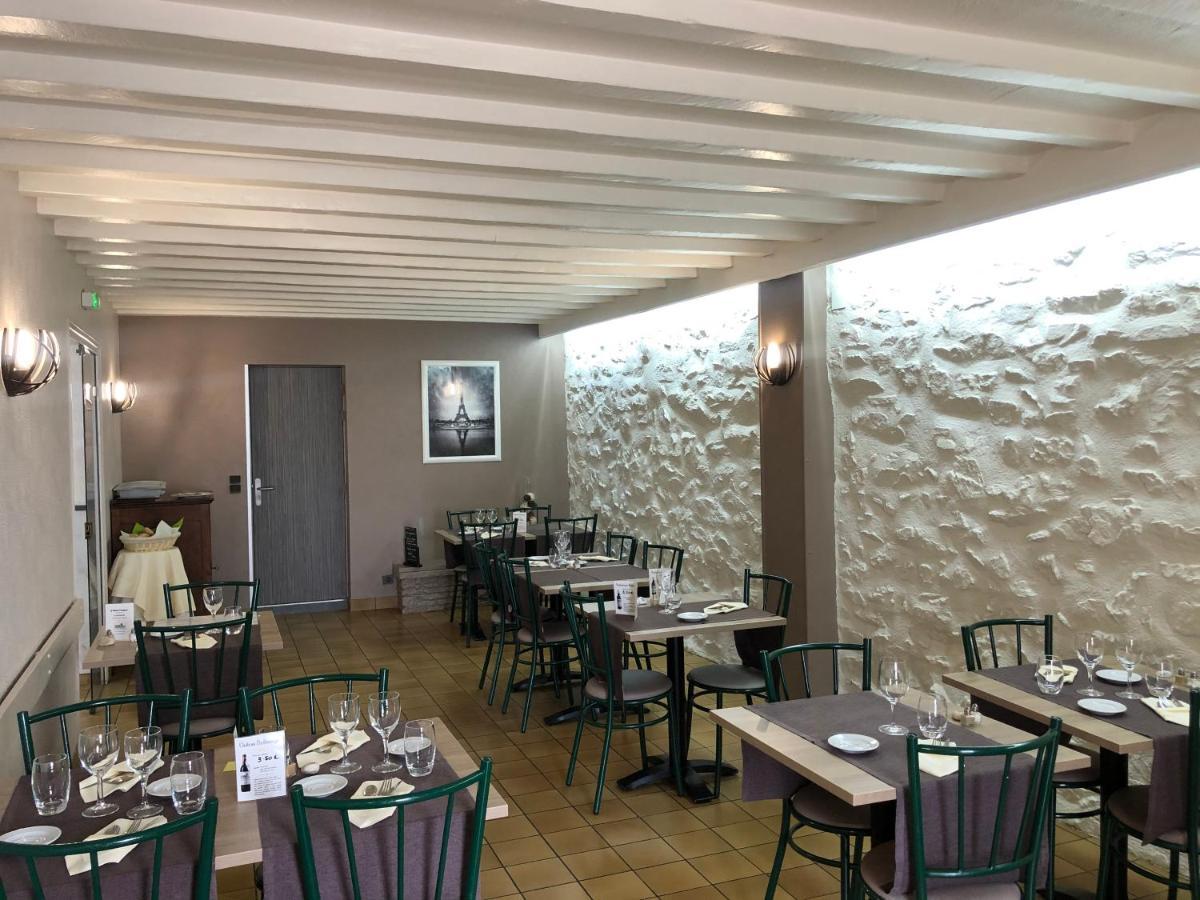 Le Relais D'Etagnac Hotel Екстериор снимка